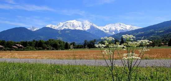 Panorama sur la Mont Blanc en Haute Savoie